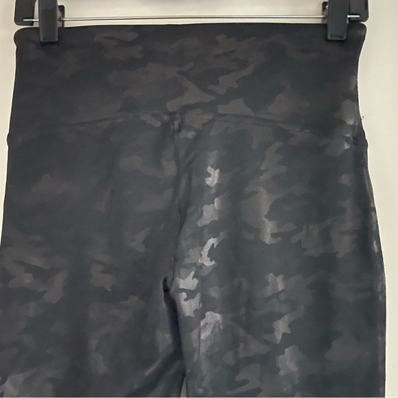 Spanx metallic camo print high waisted leggings black 20234 - Picture 8 of 16